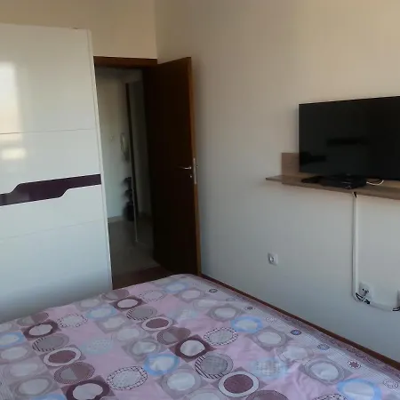 Belveder Club Private 아파트호텔 반스코